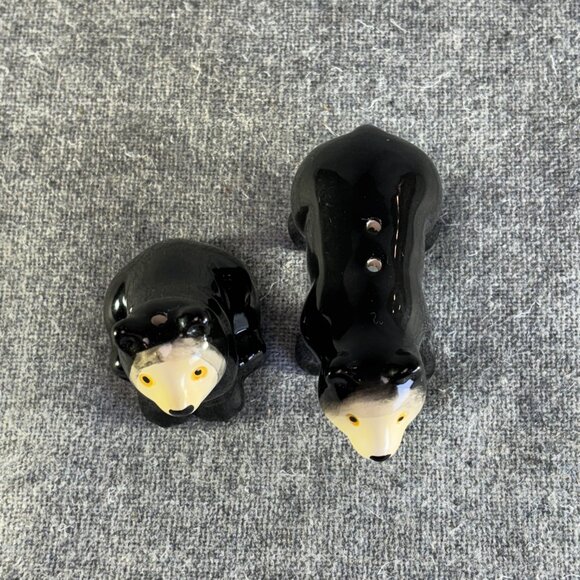 Black Bear Salt and Pepper Shakers Ceramic Hand Painted Cottagecore Style Decor - Picture 3 of 7